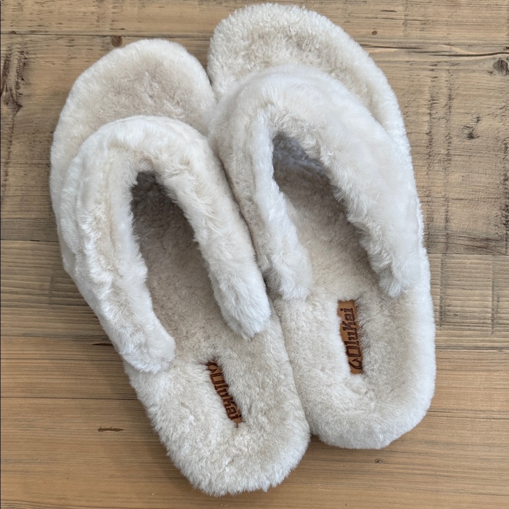 OluKai Plush Slippers